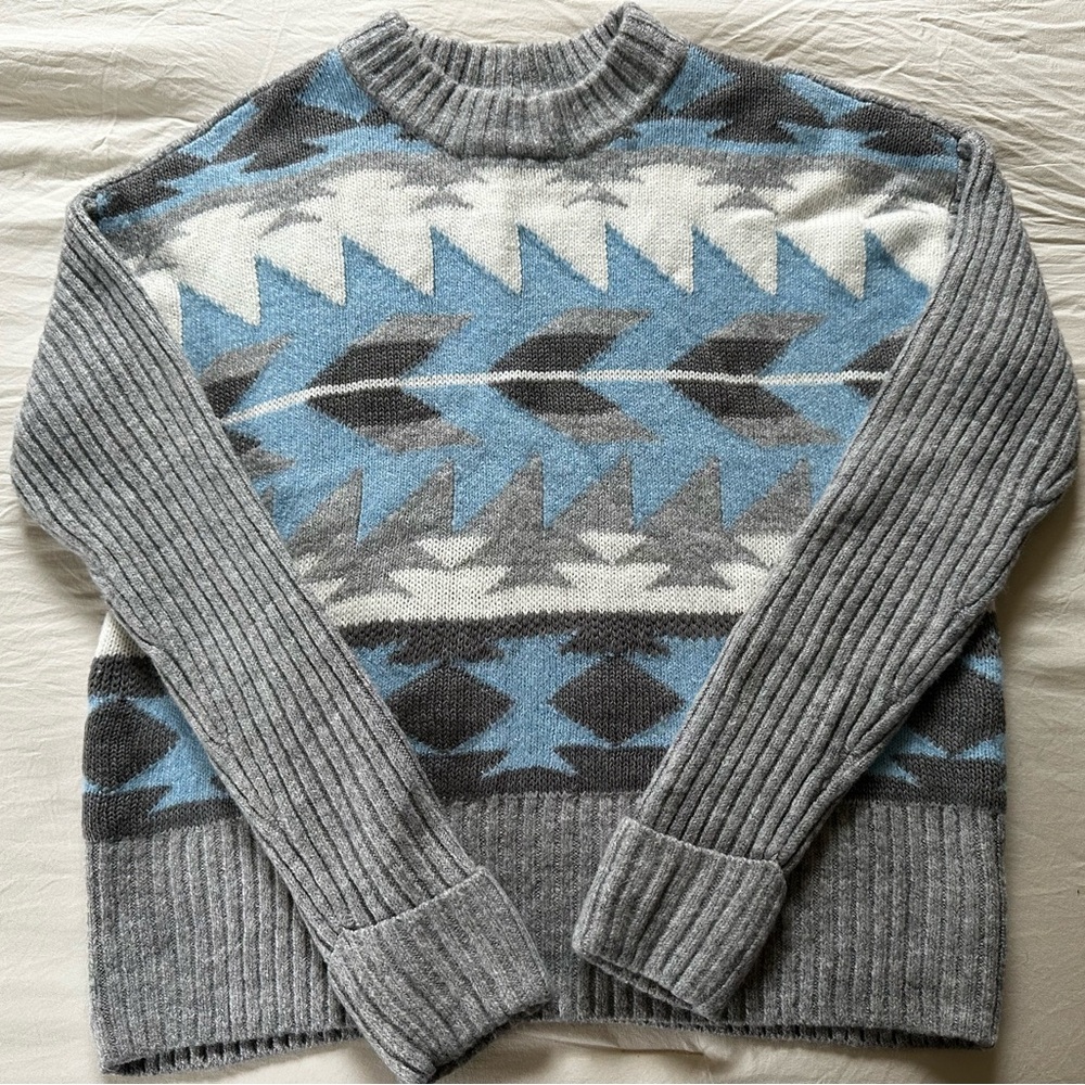 Gray and Blue Patterned Women’s Sweater